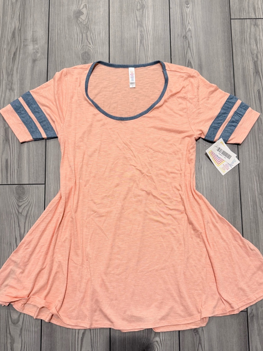 LuLaRoe Peach Tunic with Navy Trim